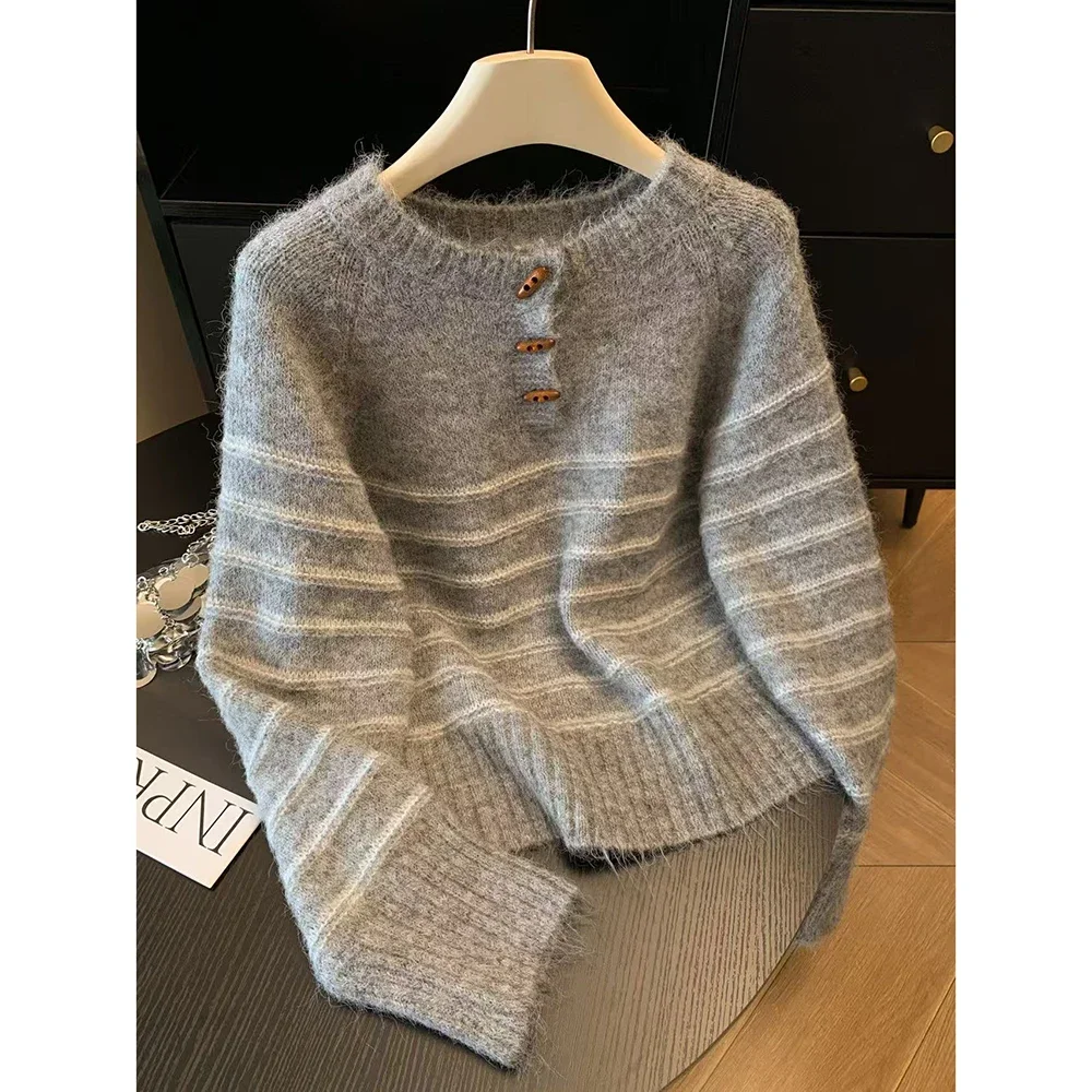 Embroidery Fashion - Sweater Wol Kasmir Bergaris Wanita Musim