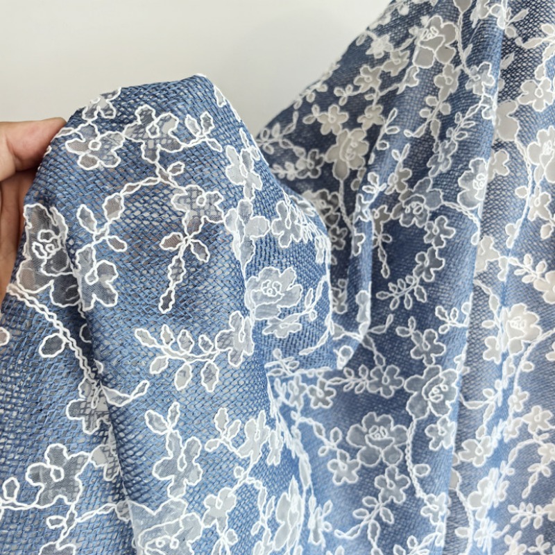 Embroidery Flower Pattern - Kain Tulle Bordir Bunga dengan Dasar