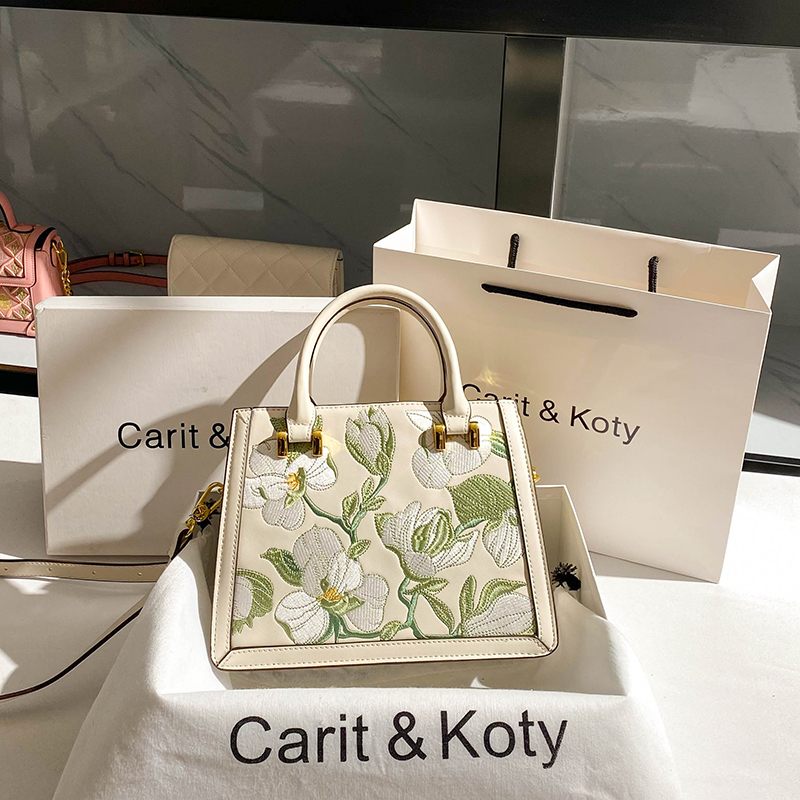 Embroidery Texture - Tas Persegi Bordir Bunga Bertekstur Berkualitas