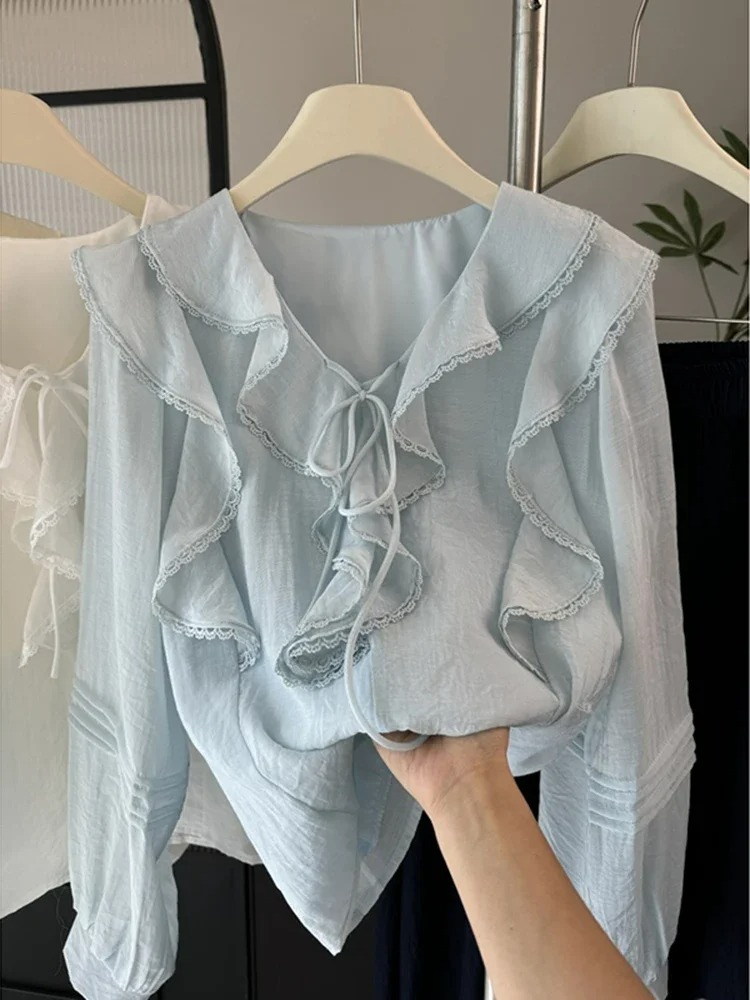 Embroidery Fashion - Blus Lengan Panjang Chic Kerah V
