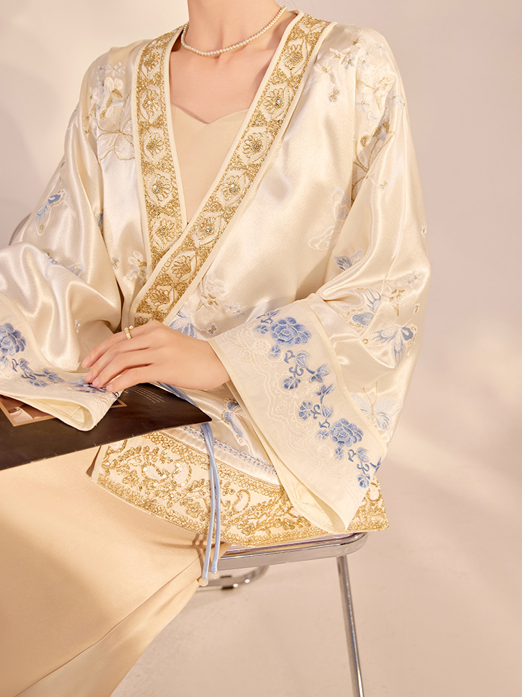 Jaket Luaran Wanita Model Long - Embroidery Fashion ulasan dan harga