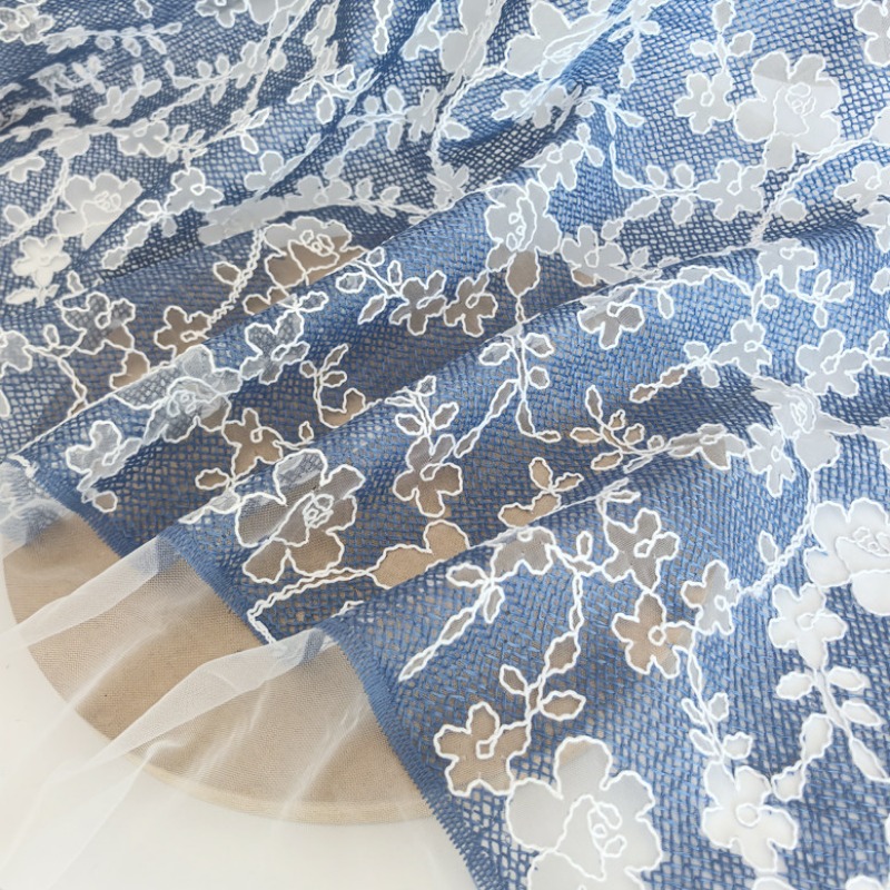 Kain Tulle Bordir Bunga dengan - Embroidery Flower Pattern ulasan dan harga