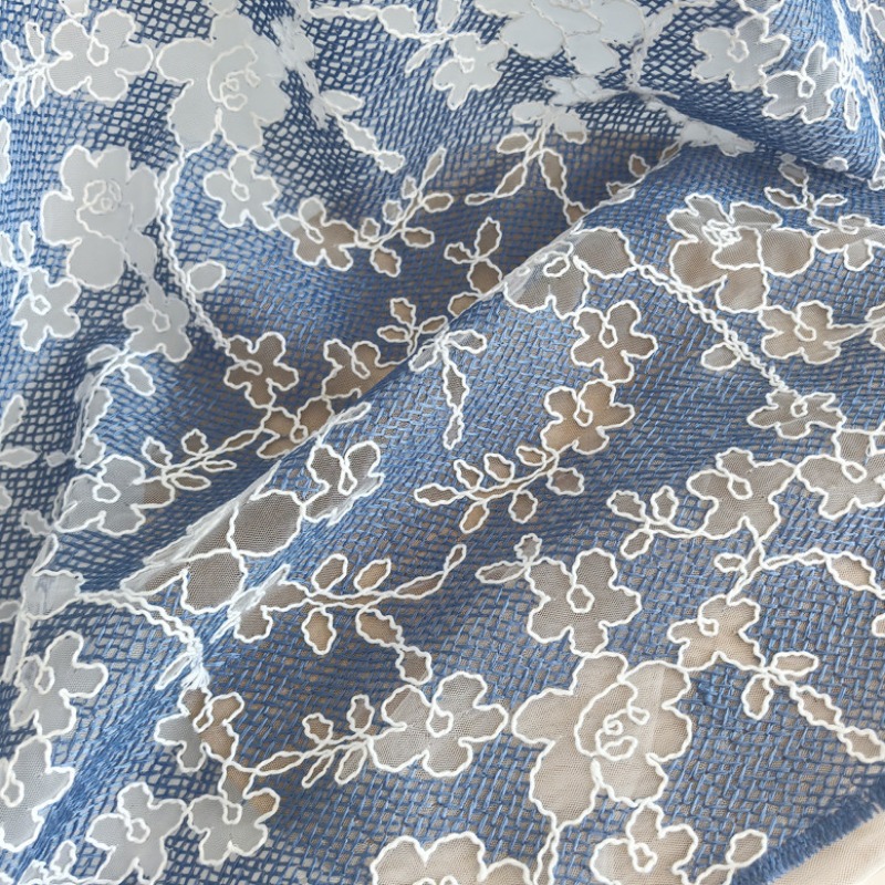 Kain Tulle Bordir Bunga dengan - Embroidery Flower Pattern ulasan dan harga