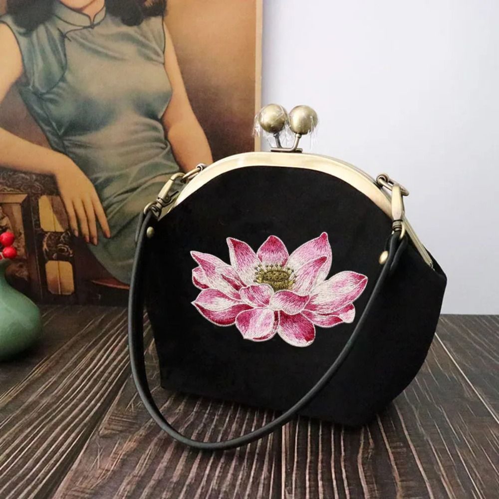 Patch bunga Lotus lembut Akses - Embroidery Flower Pattern ulasan dan harga